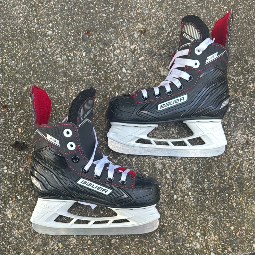Bauer Black and White Ice Hockey Skates